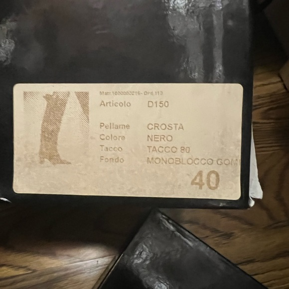 Made in Italy Suede Boots - Picture 6 of 7